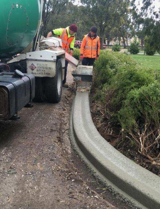 Commercial garden concrete edging